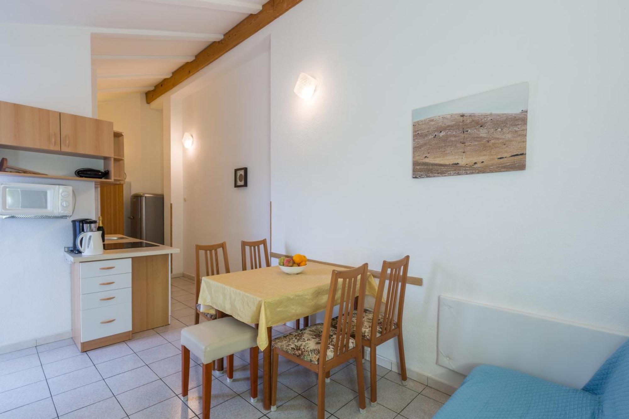 Apartments With A Parking Space Karigador, Novigrad - 2534 部屋 写真